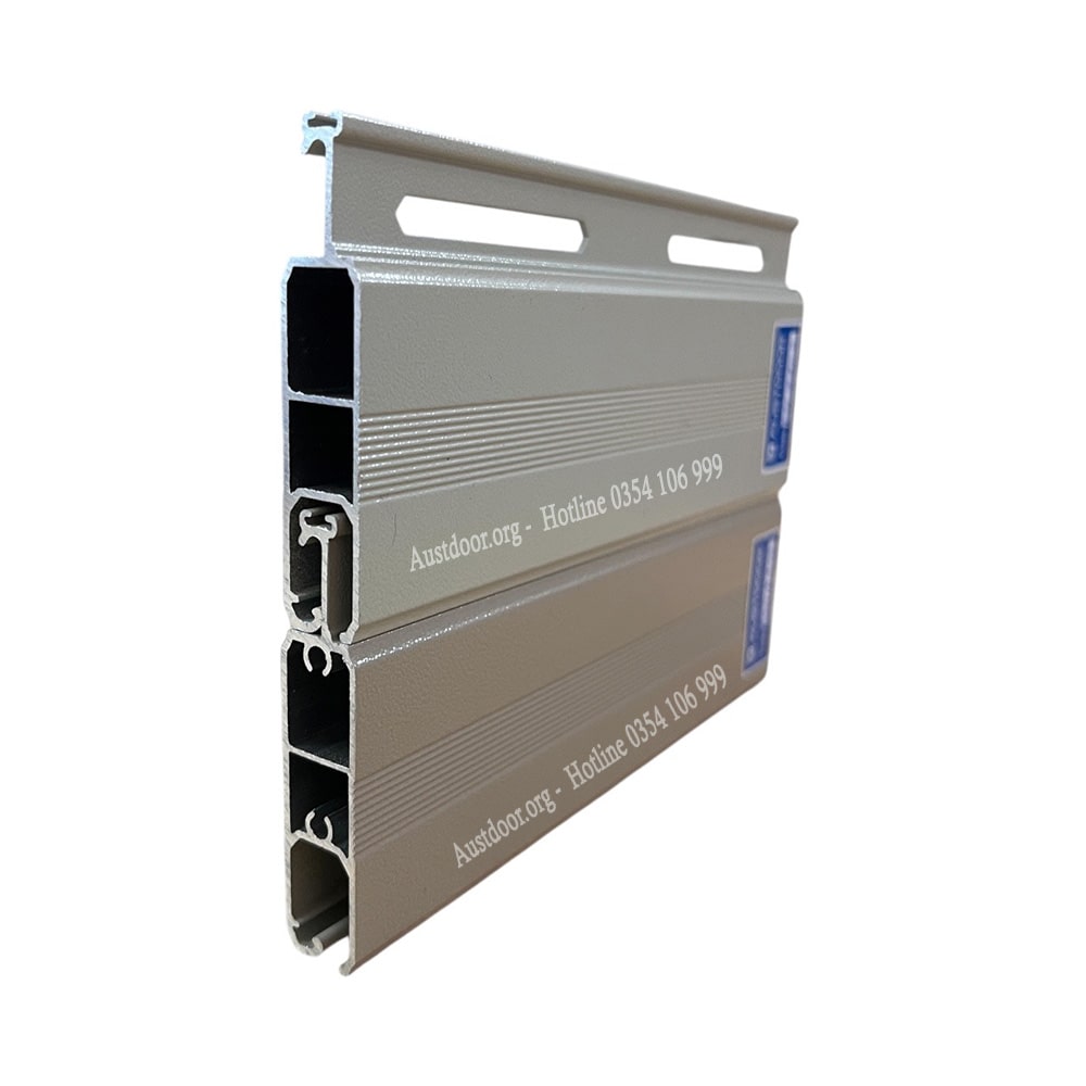 nan cửa cuốn E52 (1)